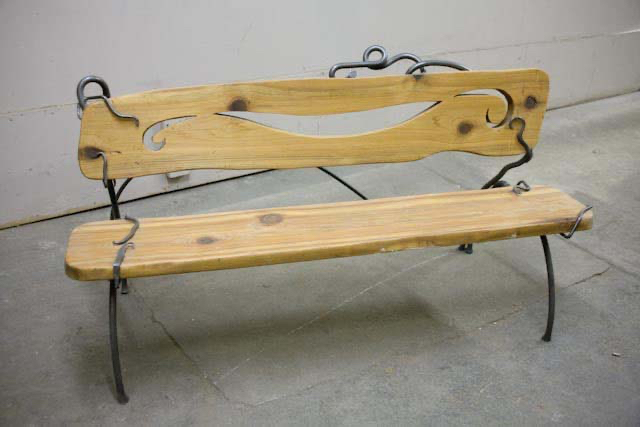 Garden bench 2 - mixed media - ©Lydia Charak