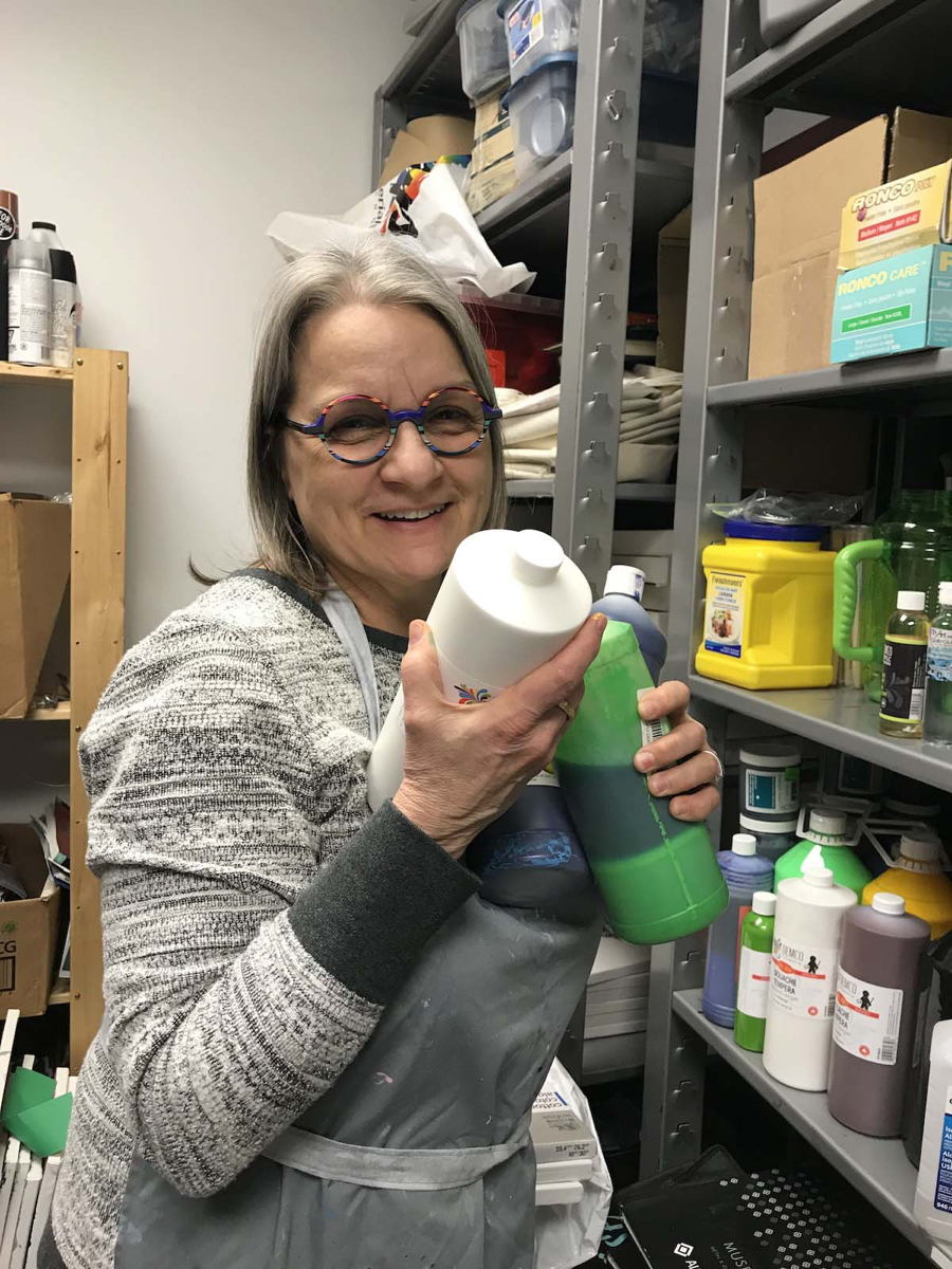 Painting studio - &copy;Lydia Charak